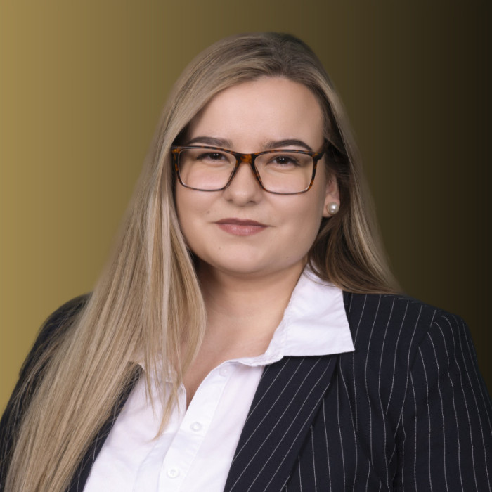 Laura Isailovic