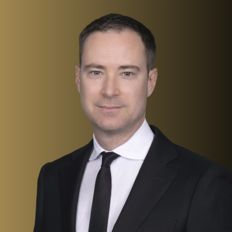 Dr. Stefan Fink